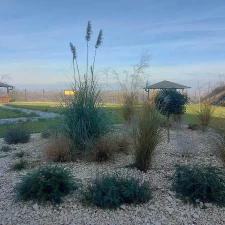 アパート Danube Riverfront 8 *